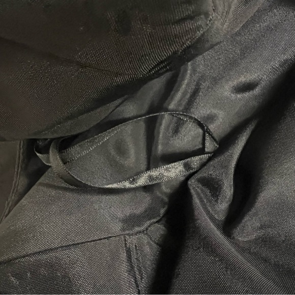 Watters and Watters sleeveless black textured dress Made in the USA size medium - Picture 8 of 10